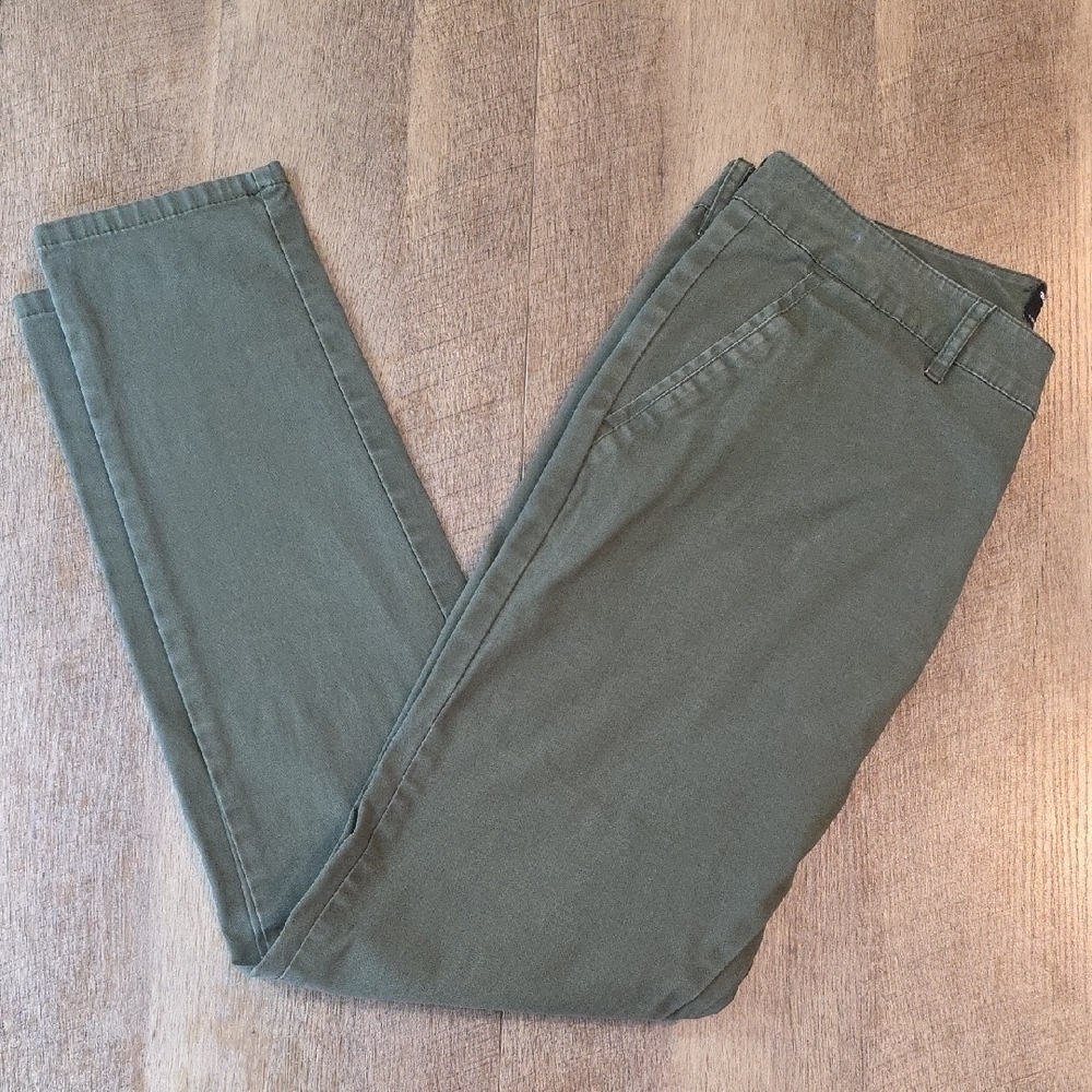 Asos-Men's Olive Green Skinny Chinos. Size 33x30